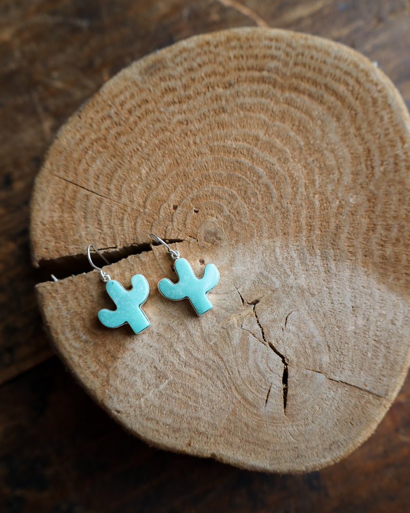 Saguaro Light Green Turquoise Earring