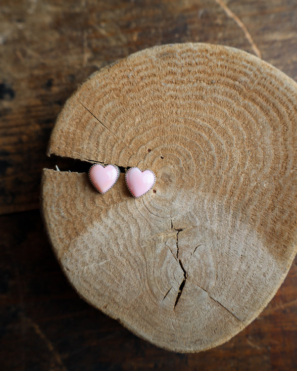 Pink Conch Heart Post Earring