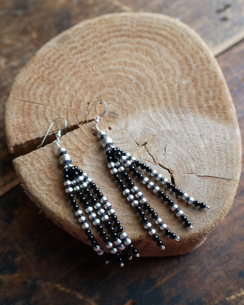 4-Strand Onyx And Navajo Pearl Beads Earring 