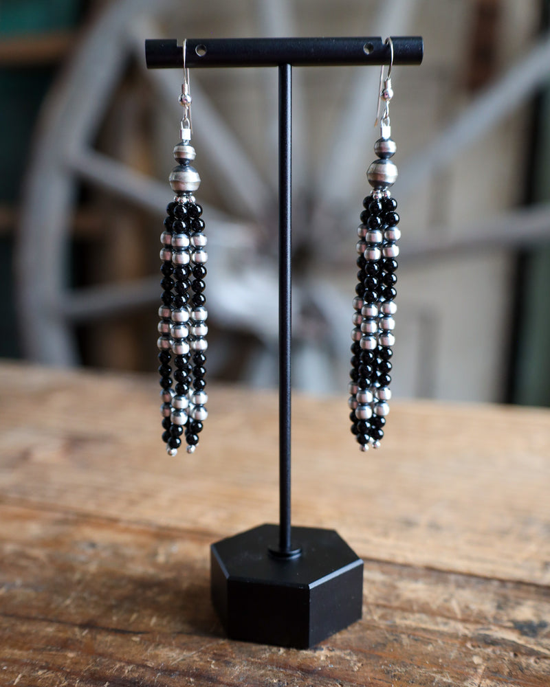 4-Strand Onyx And Navajo Pearl Beads Earring 