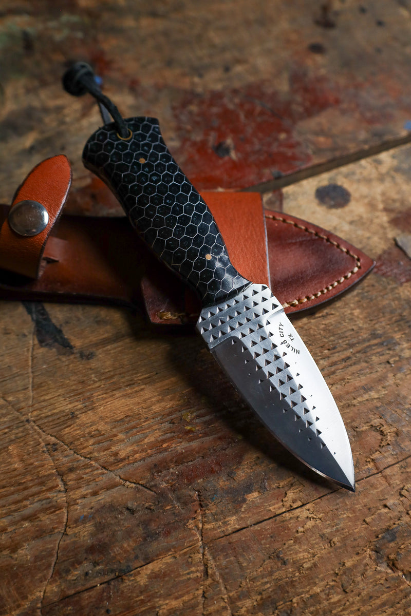 Niles City Knives Honeycomb Black Dagger Blade Knife