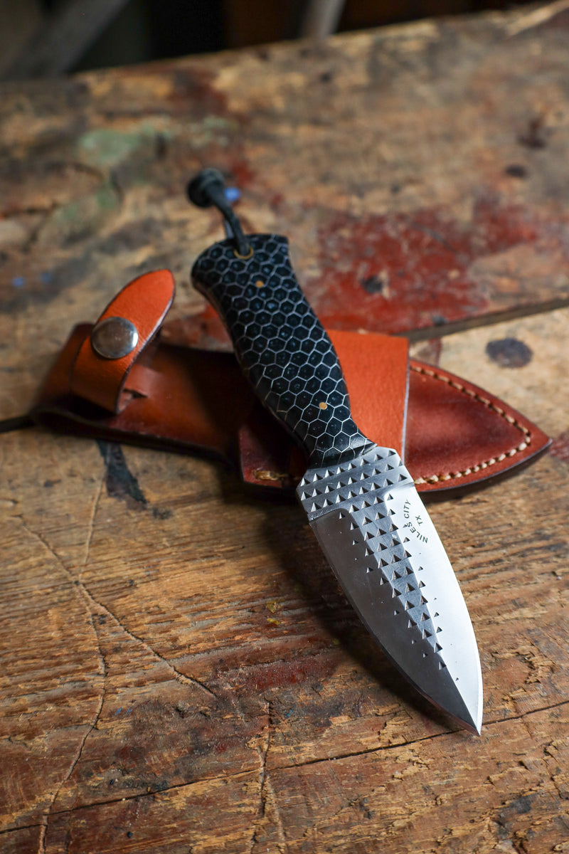 Niles City Knives Honeycomb Black Dagger Blade Knife