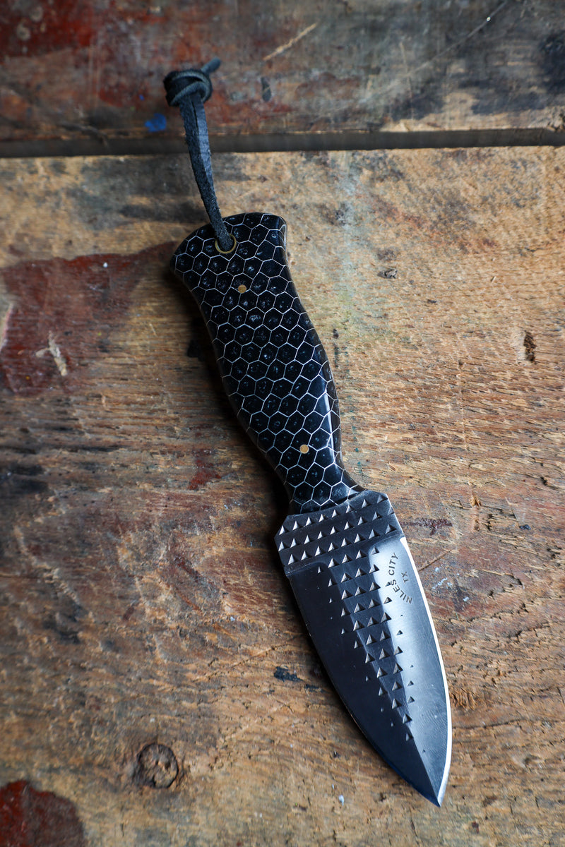Niles City Knives Honeycomb Black Dagger Blade Knife