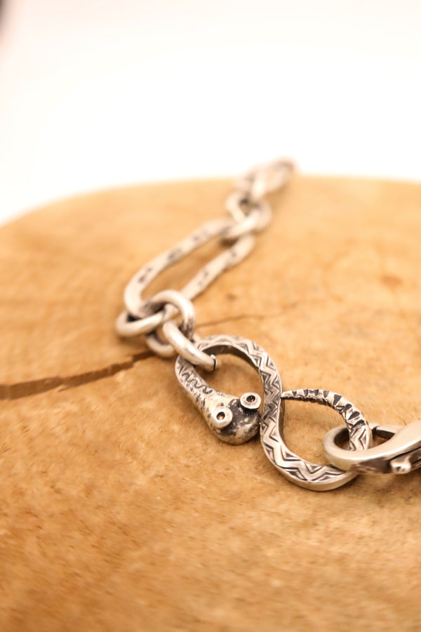 MARGARET SULLIVAN 17" DESERT CHOKER WITH SNAKE CLASP NECKLACE