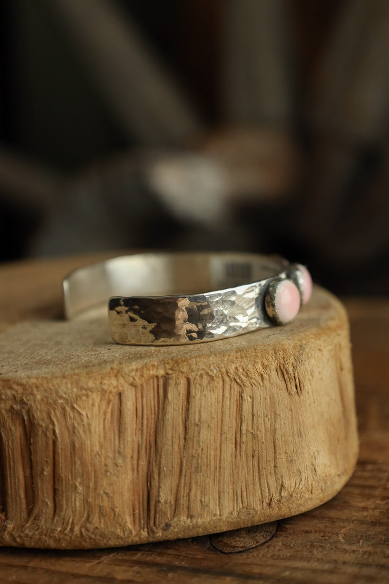 Richard Schmidt 5 Large Conch Rounds 10MM Cuff 