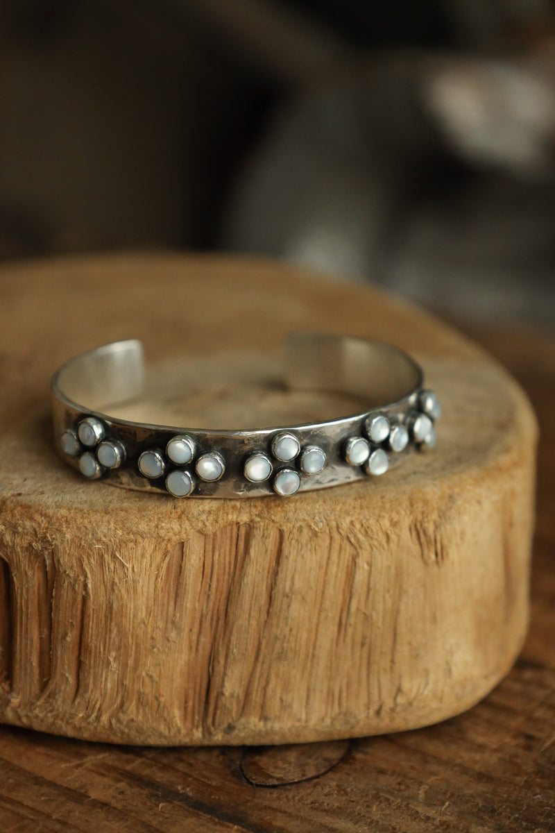 Richard Schmidt 10MM 20 Mother of Pearl Dots- Cluster 4 Cuff 