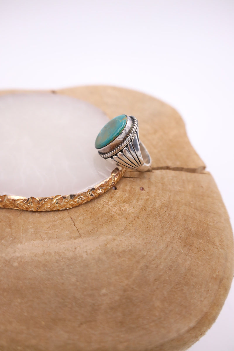 DARK TURQUOISE OVAL ROPE RING- SIZE 9