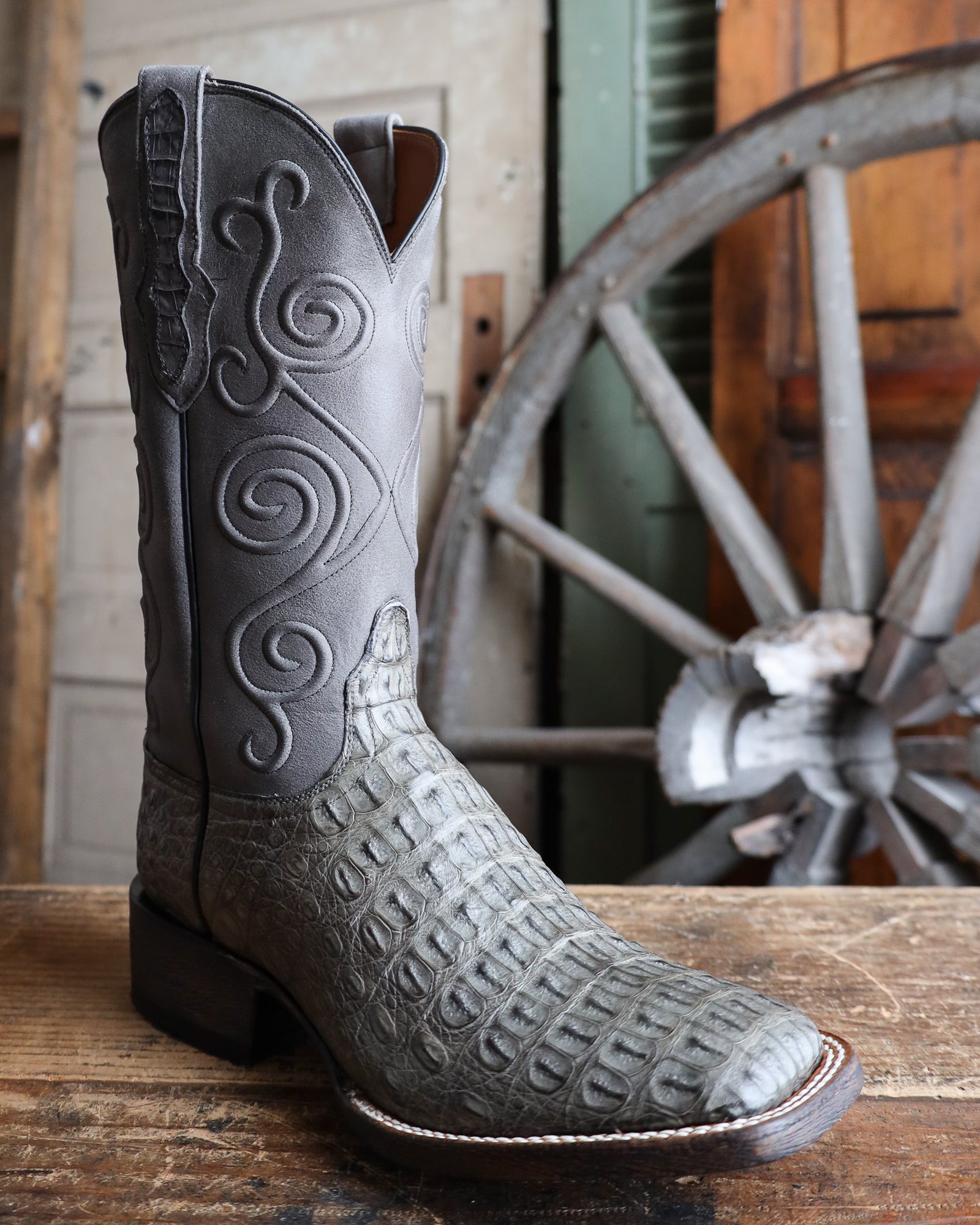 BLACK JACK MEN'S CAIMAN DARK GREY 13