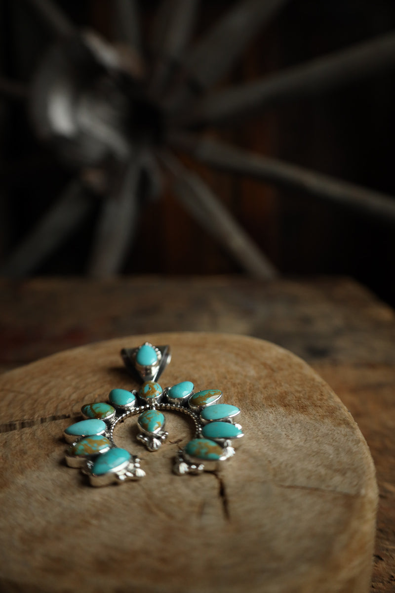 Naja Turquoise Teardrops Pendant