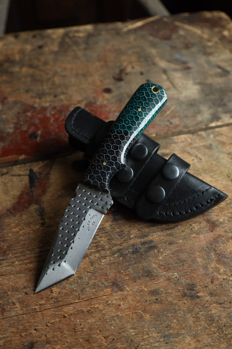 Niles City Knives Tanto Blade Black and Green Knife