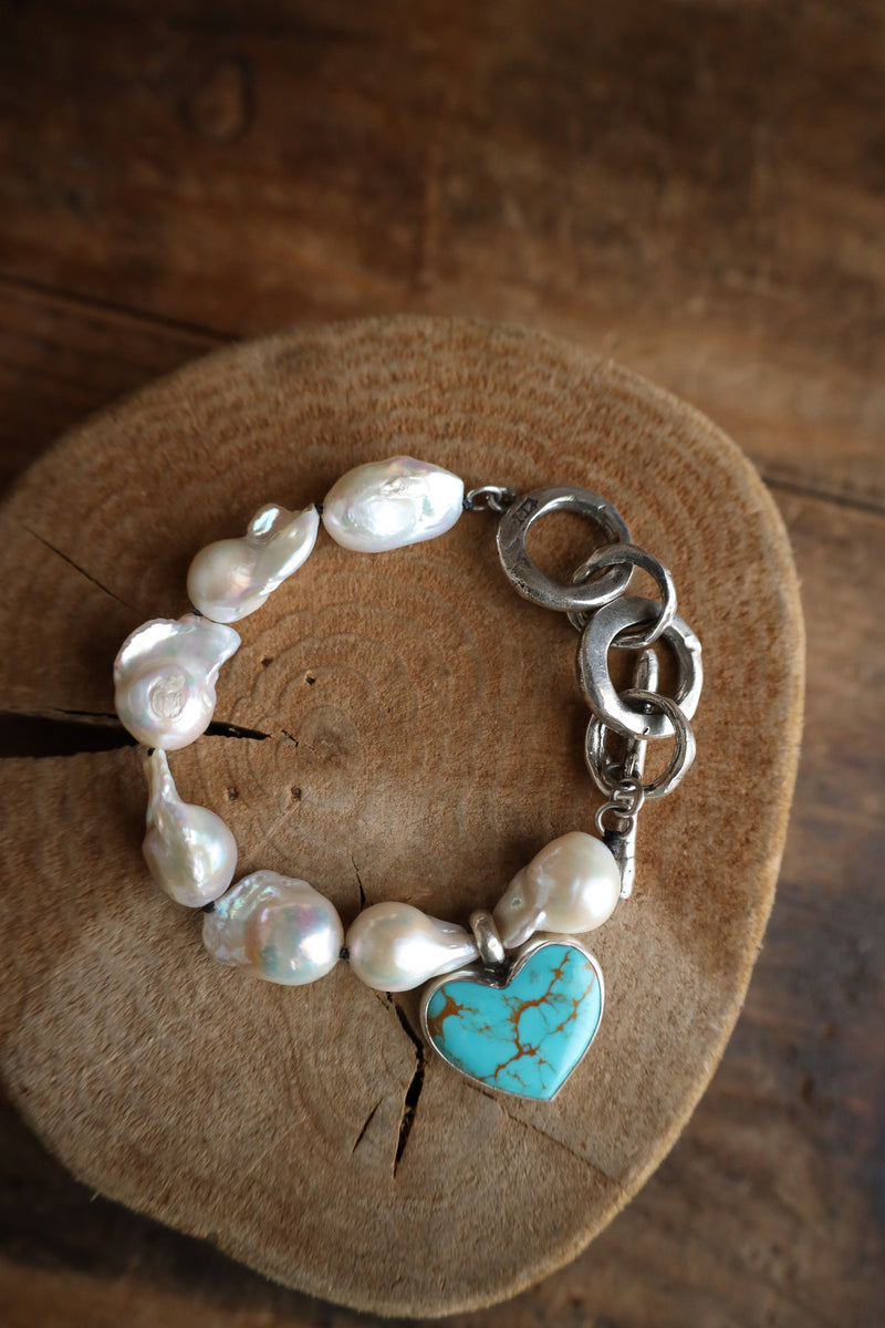 Love Tokens Heart 20CT Kingman Turquoise Baroques Pearl Bracelet
