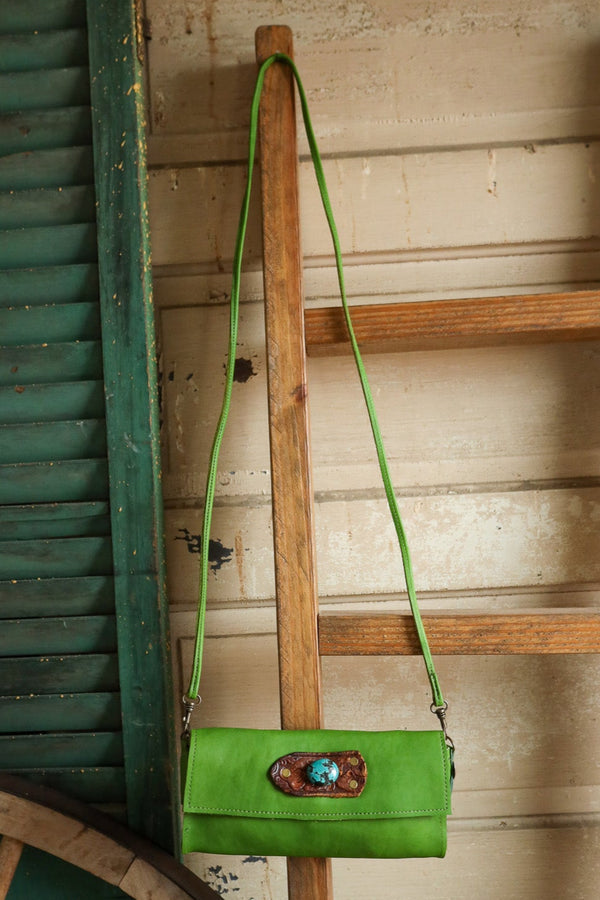 Two Bar West Green Small With Turquoise Stone Clutch 