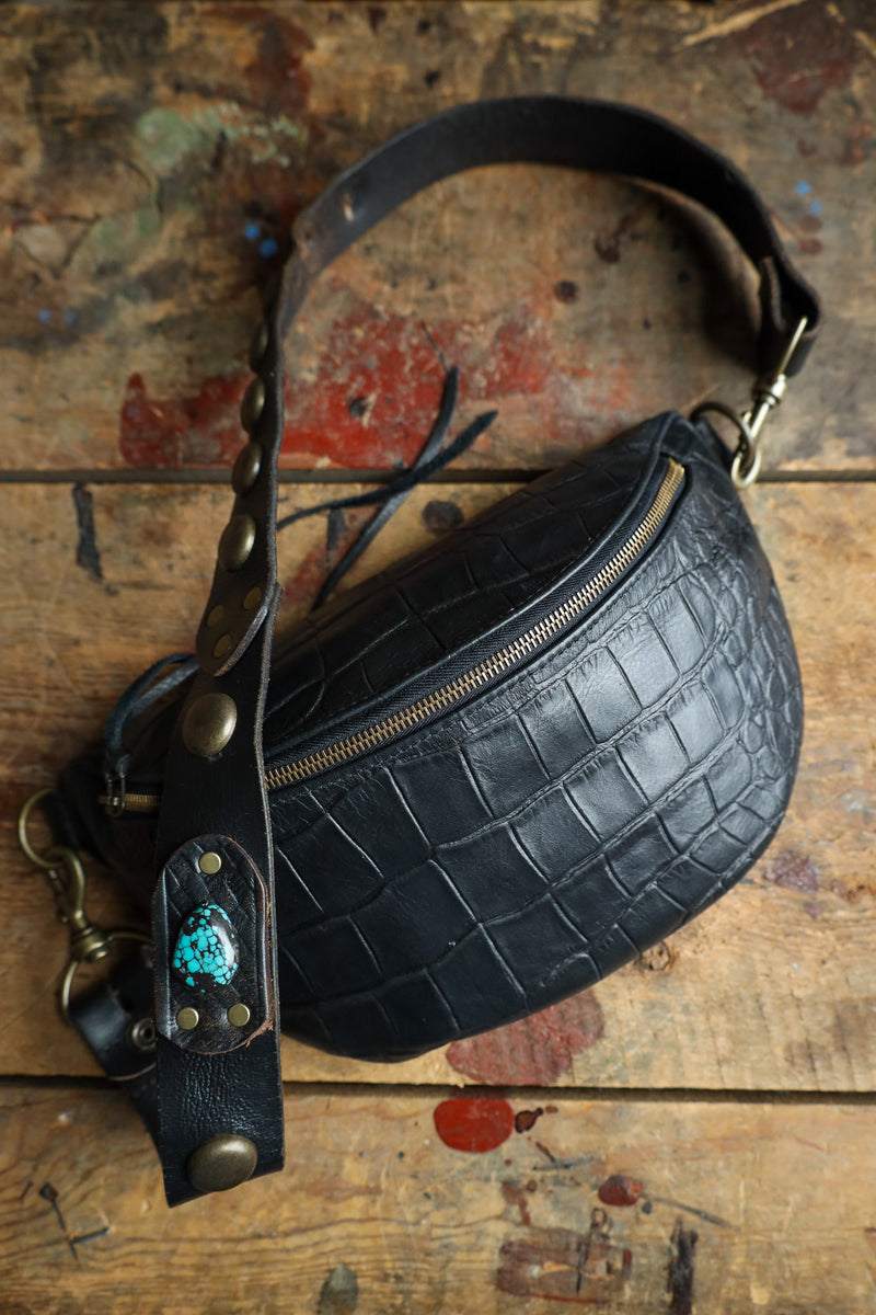Two Bar West Black Croc Medium Zip With Strap Crossbody 