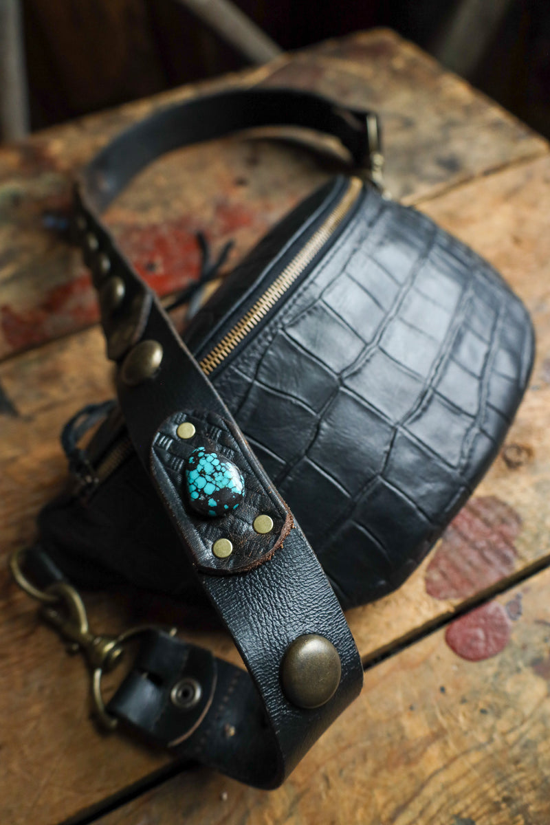 Two Bar West Black Croc Medium Zip With Strap Crossbody 