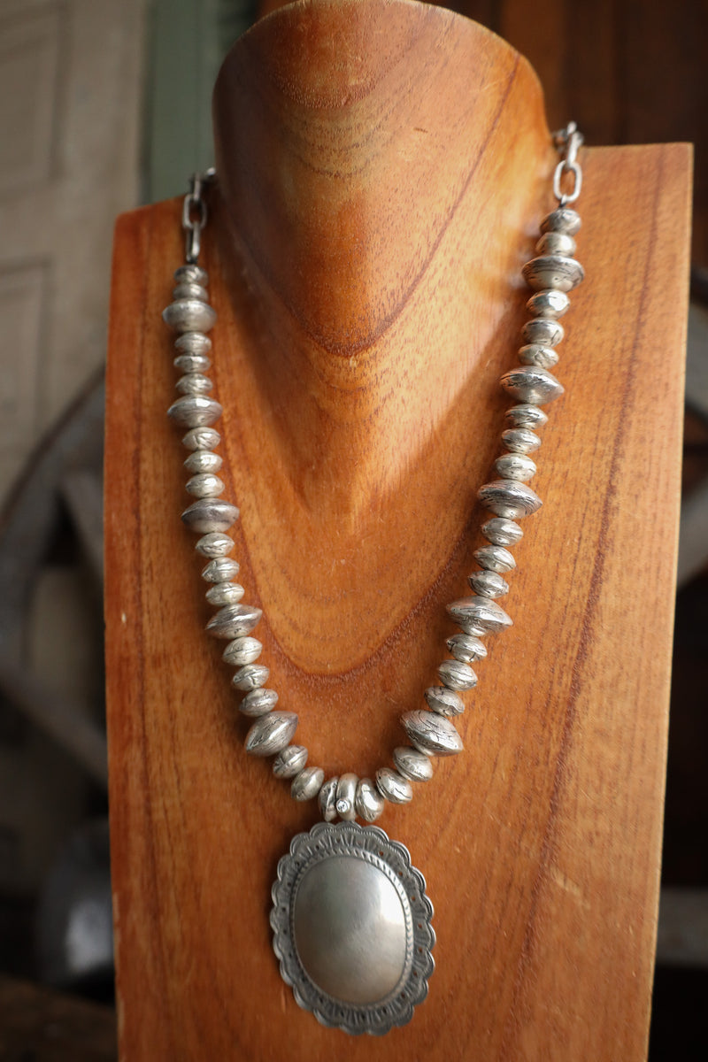Love Tokens Sterling Silver Beads Oval Concho Diamond Necklace