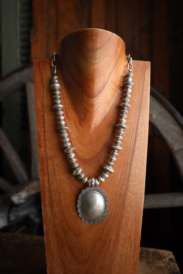 Love Tokens Sterling Silver Beads Oval Concho Diamond Necklace