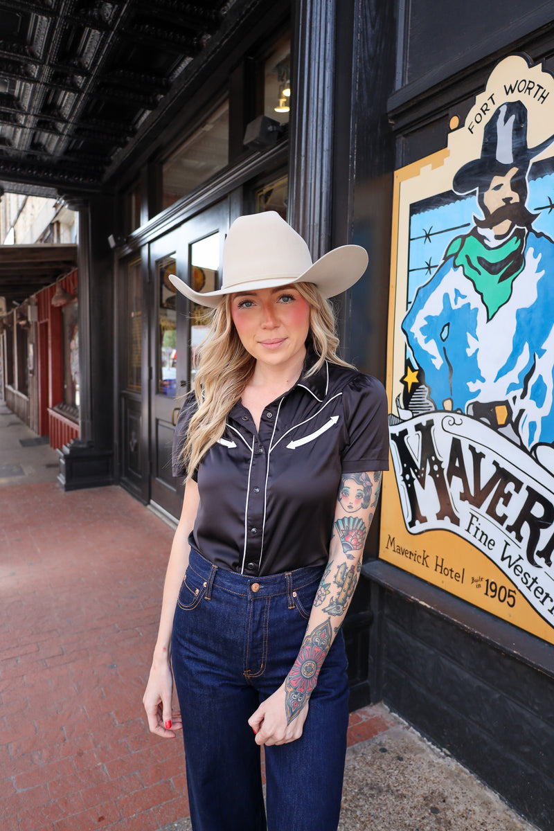 Howdy Hanny Western Yoke Black/White Blouse