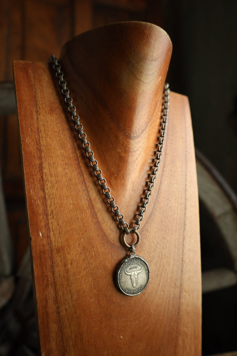 V2 Designs 18" Steer Head Coin 1/2 Dollar Necklace