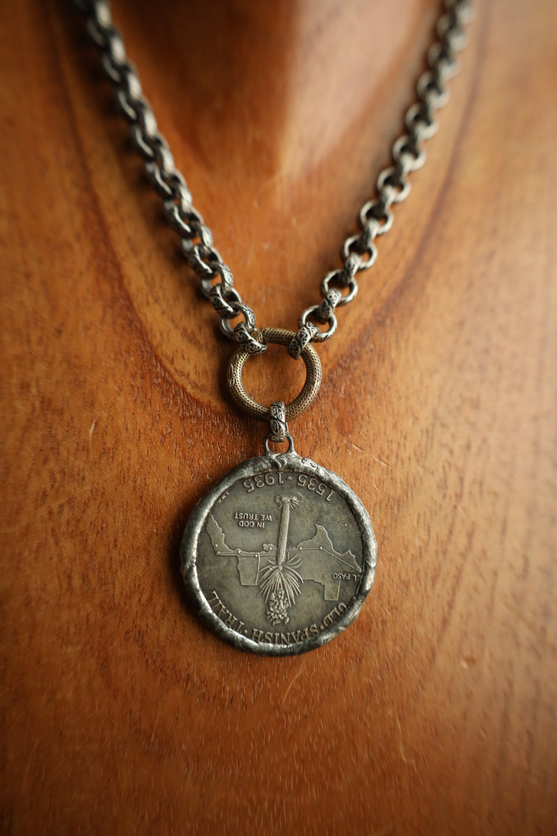 V2 Designs 18" Steer Head Coin 1/2 Dollar Necklace