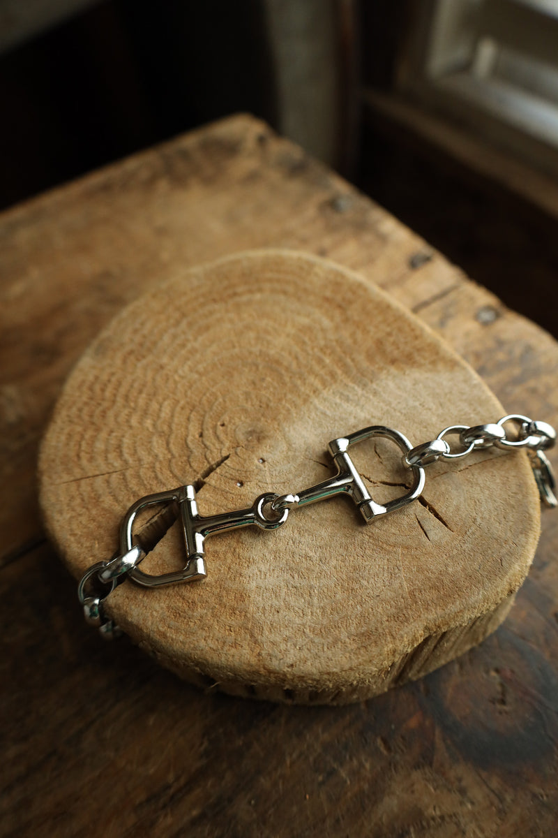 V2 Designs Silver Snaffles With Links Bracelet