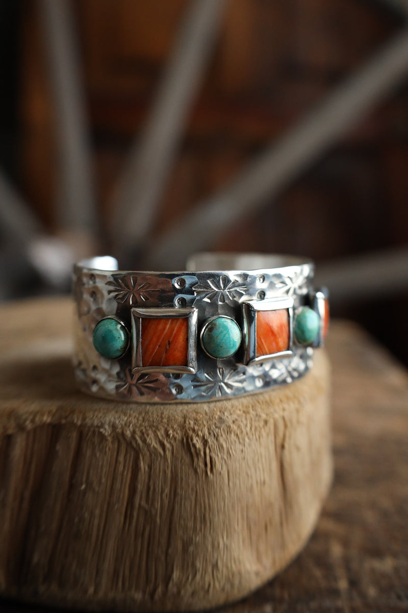 Richard Schmidt 3 Spiny Oyster Squares 4 Turquoise Rounds 1" Cuff
