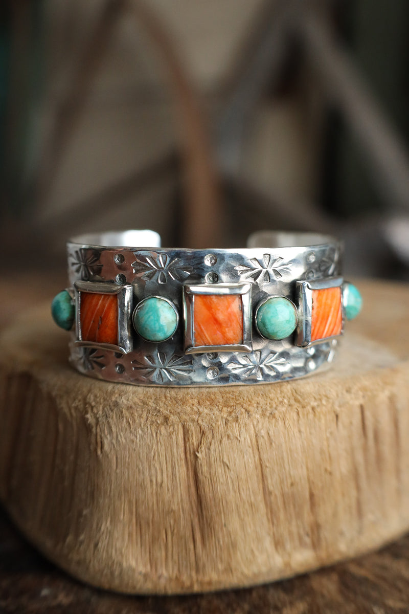 Richard Schmidt 3 Spiny Oyster Squares 4 Turquoise Rounds 1" Cuff