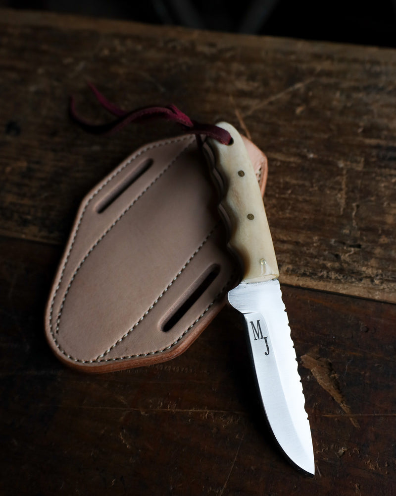 EXOTIC TEXAS KNIVES MEDIUM COWBOY CAMEL BONE KNIVE