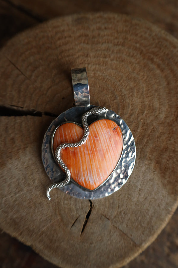 Richard Schmidt Spiny Oyster Heart Sterling Silver Snake Round Base Pendant