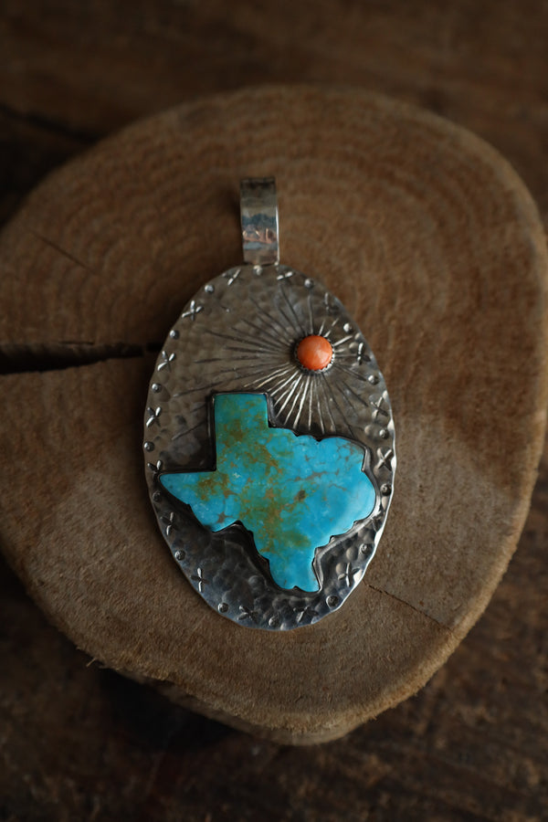 Richard Schmidt Turquoise Texas Spiny Oyster Round With Rays Pendant