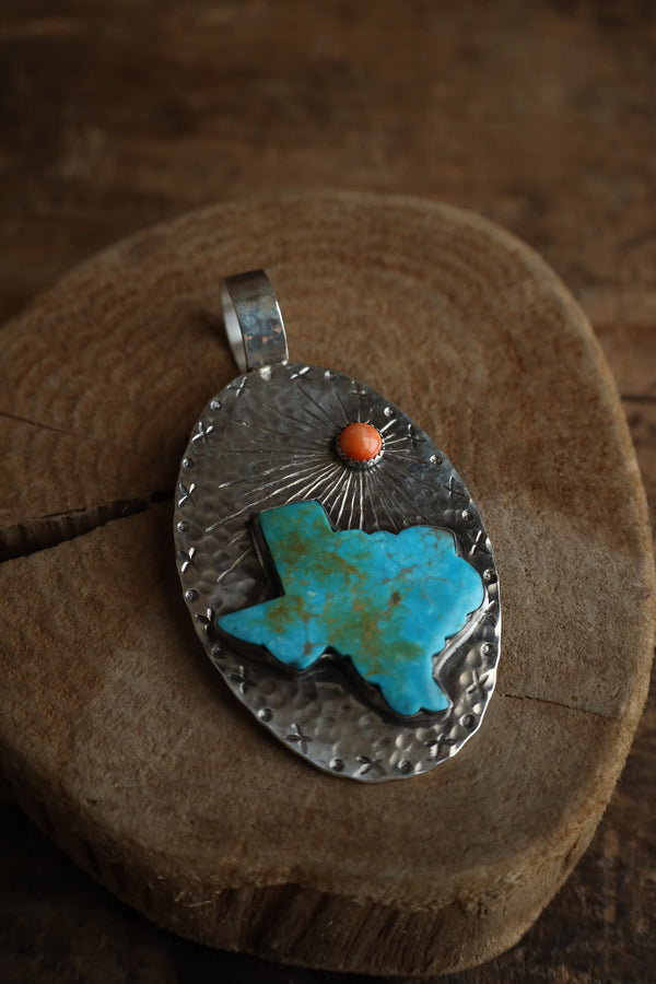 Richard Schmidt Turquoise Texas Spiny Oyster Round With Rays Pendant