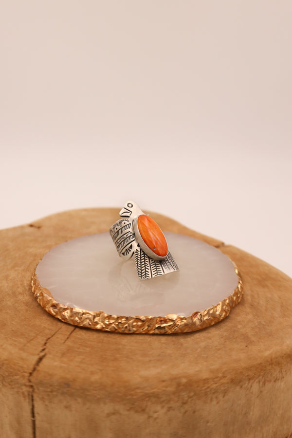 Thunderbird With Spiny Oyster Ring