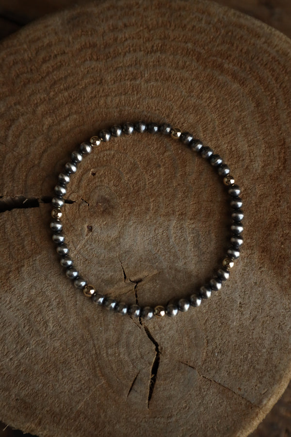 Richard Schmidt 4MM Navajo Pearl 2 Tone Stretch Bracelet