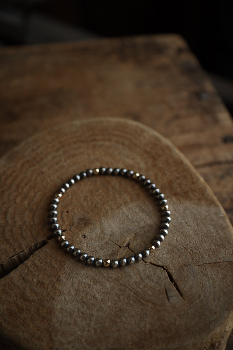 Richard Schmidt 4MM Navajo Pearl 2 Tone Stretch Bracelet