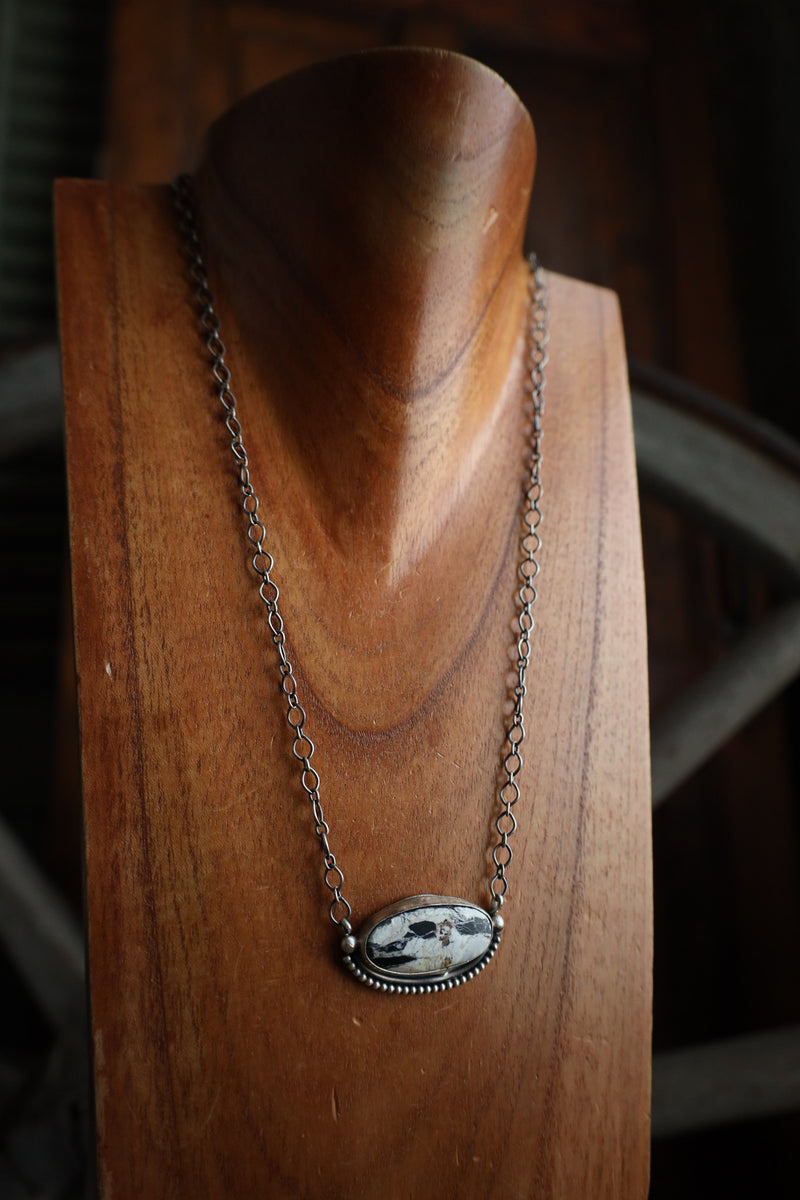 White Buffalo On Chain Necklace 