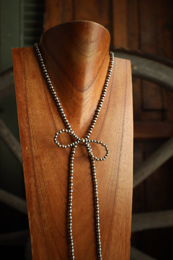 Navajo Pearl Bow With Gold Beads Necklace 