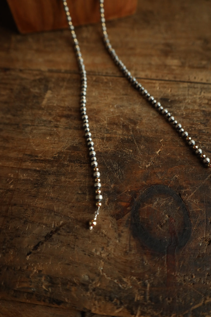 Navajo Pearl Bow With Gold Beads Necklace 