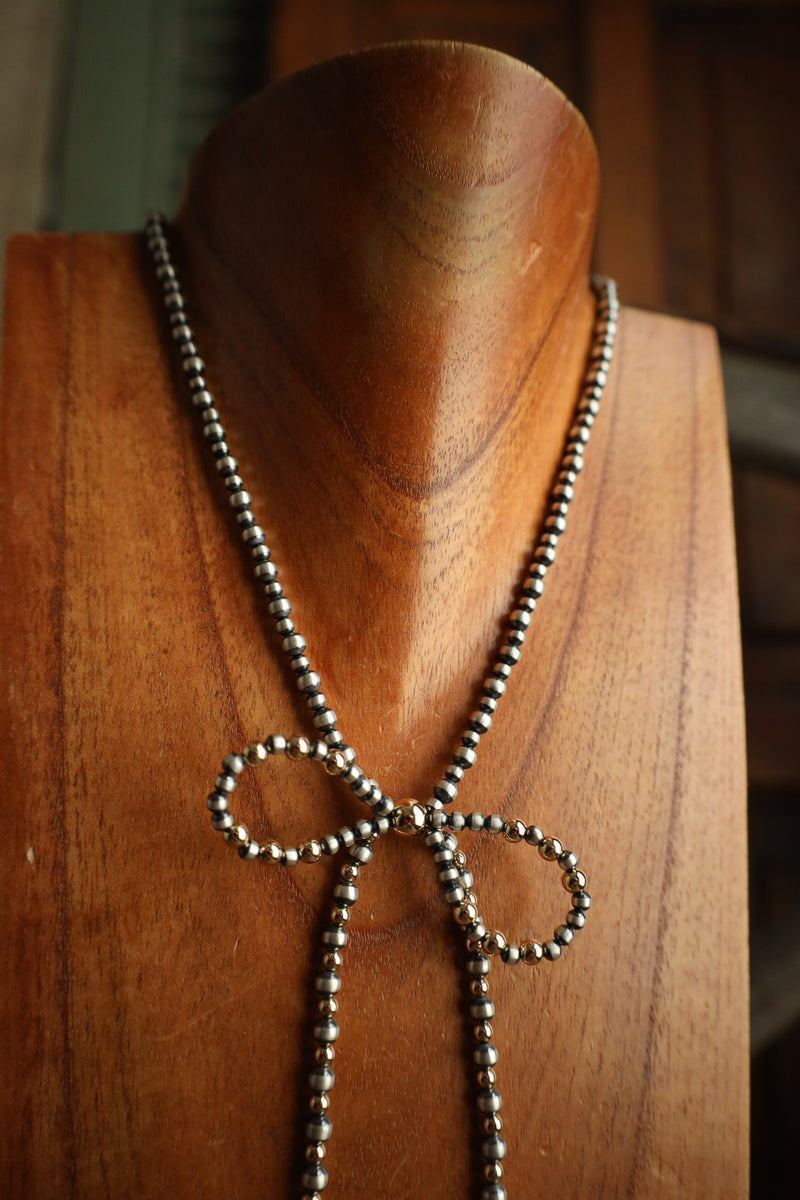Navajo Pearl Bow With Gold Beads Necklace 