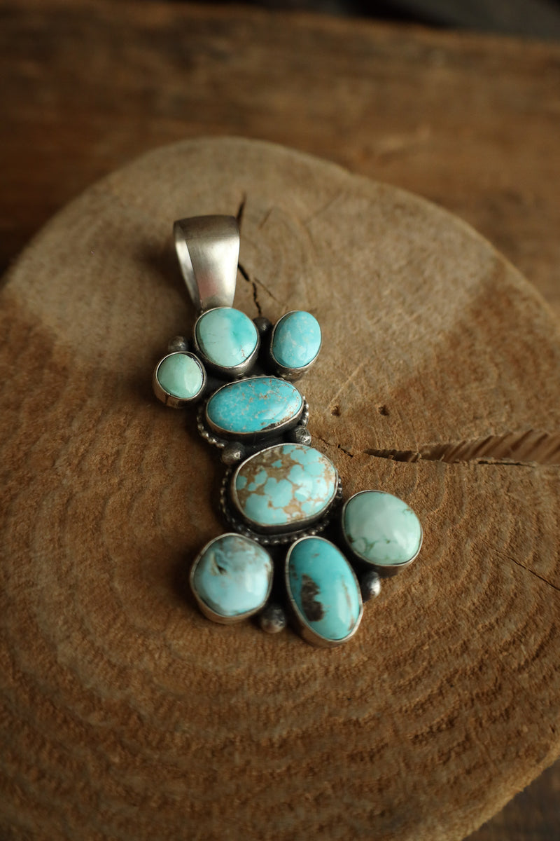 8 Turquoise Stones Pendant 
