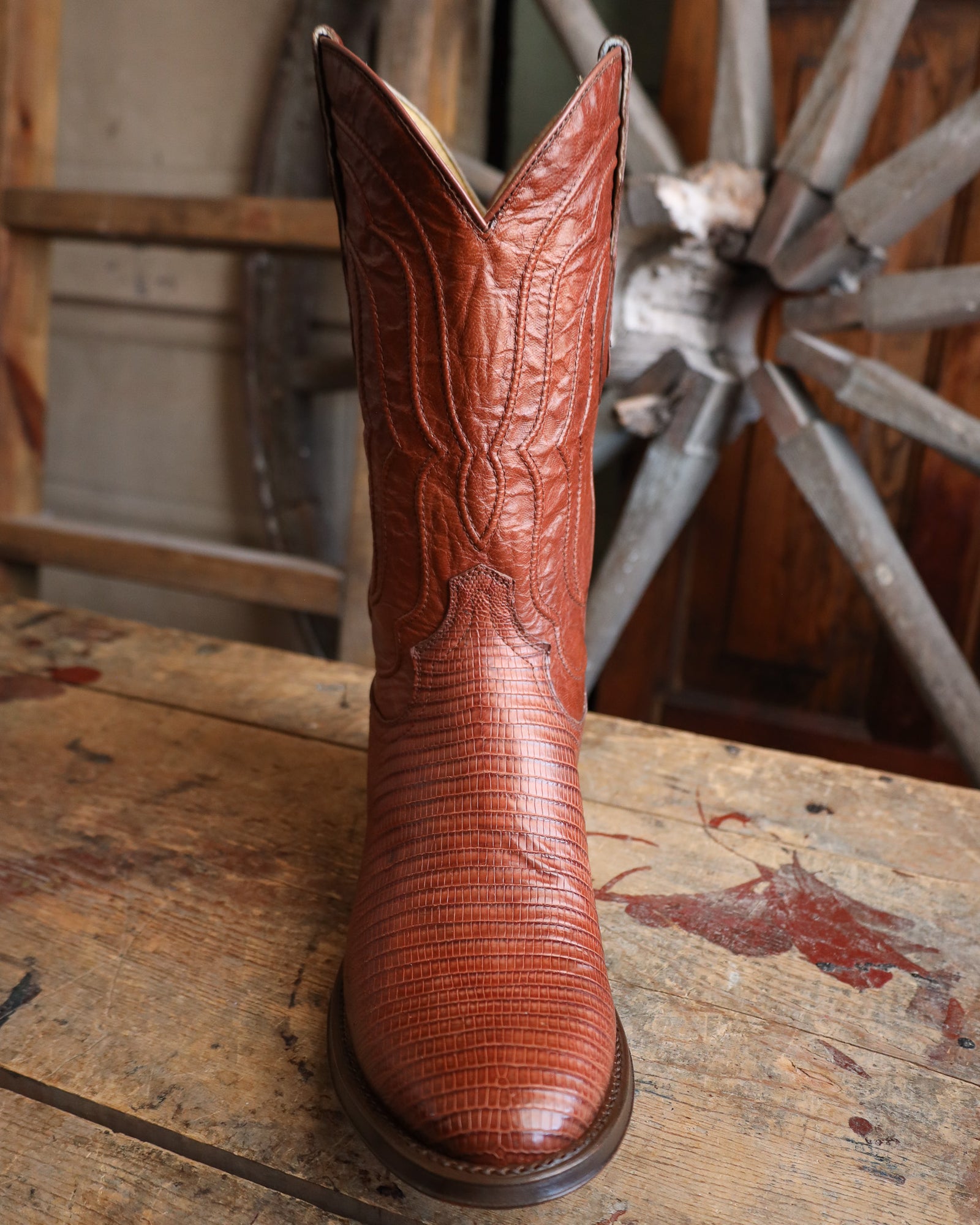 Tony Lama Men's Kirtland Cognac Lizard Medium Round Toe 12