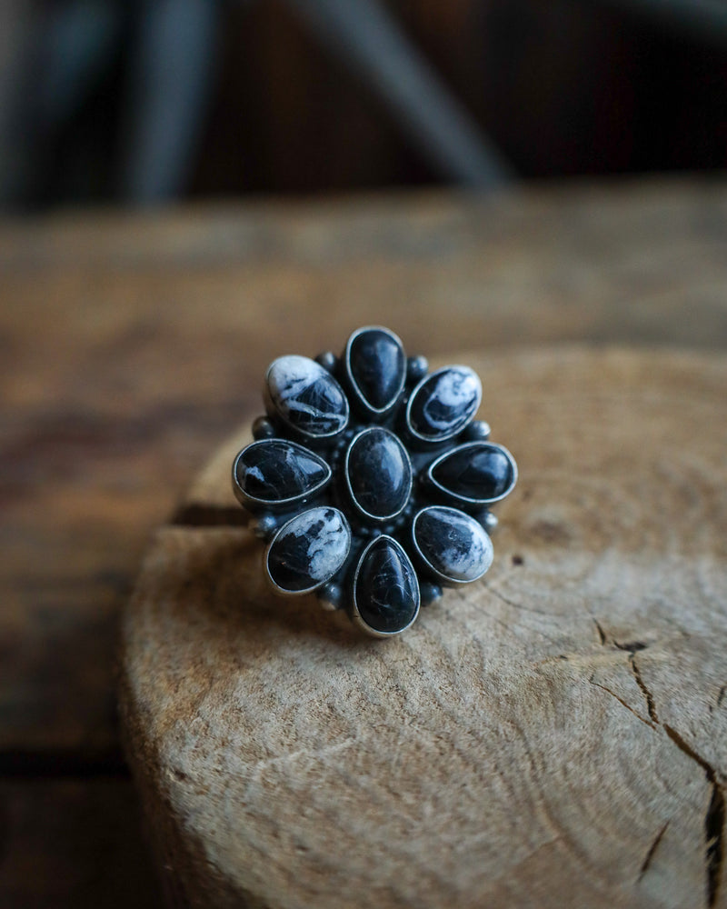 White Buffalo Flower Ring- Size 9