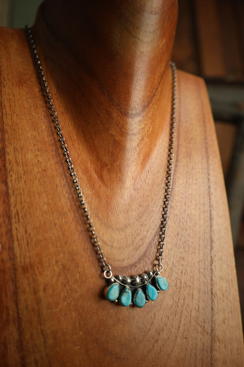 5 Blue Turquoise Teardrops Starbursts Necklace 