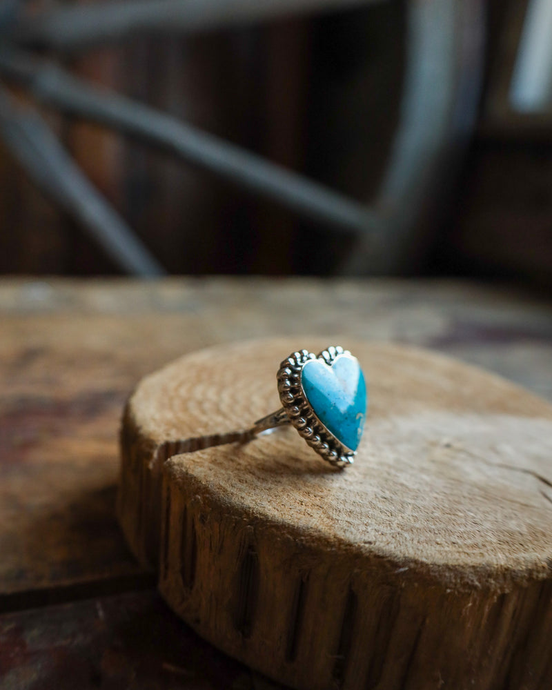 Kingman Turquoise Sterling Silver Dots Heart Ring- Size 10