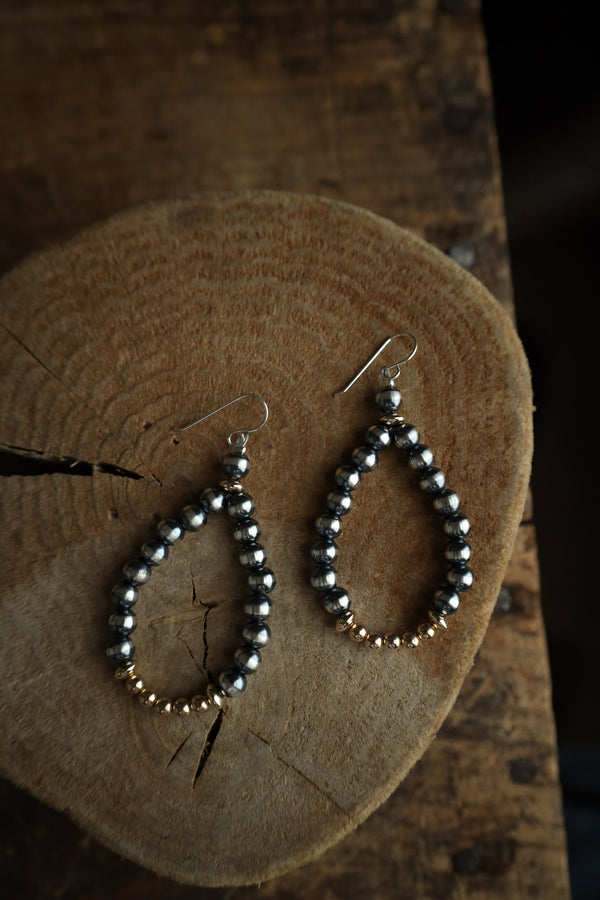 Navajo Pearl With Gold Filled Beads Center Loop Earring 