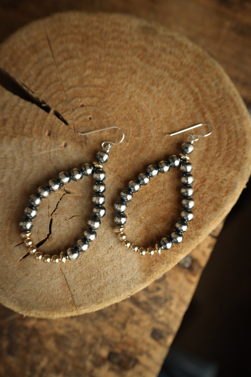 Navajo Pearl With Gold Filled Beads Center Loop Earring 