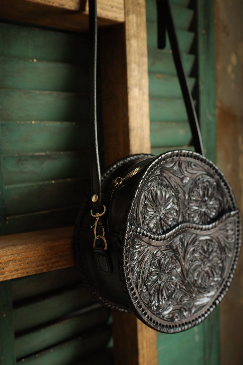 Round tooled leather purse in black