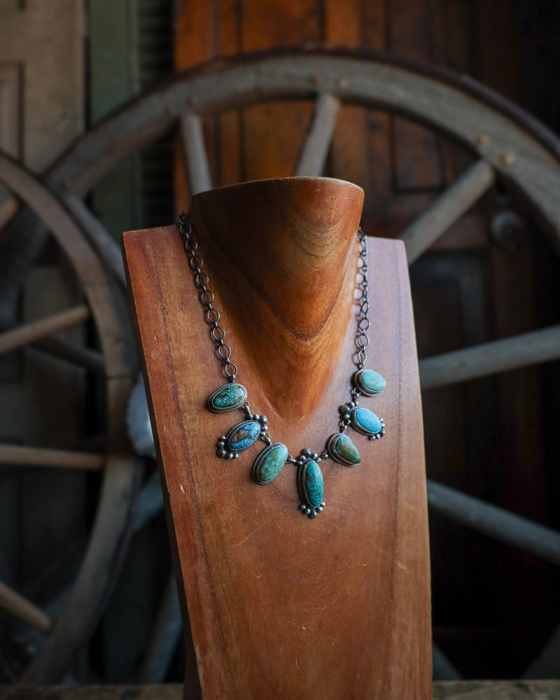 Kingman Web Turquoise Earring and Necklace Set