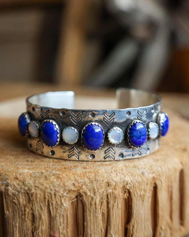 Richard Schmidt 5 Lapis Ovals 6 Mother Of Pearl Rounds Cuff 
