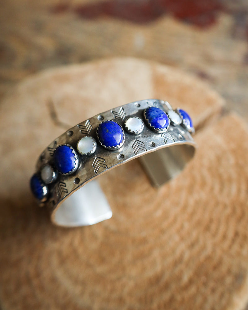 Richard Schmidt 5 Lapis Ovals 6 Mother Of Pearl Rounds Cuff 