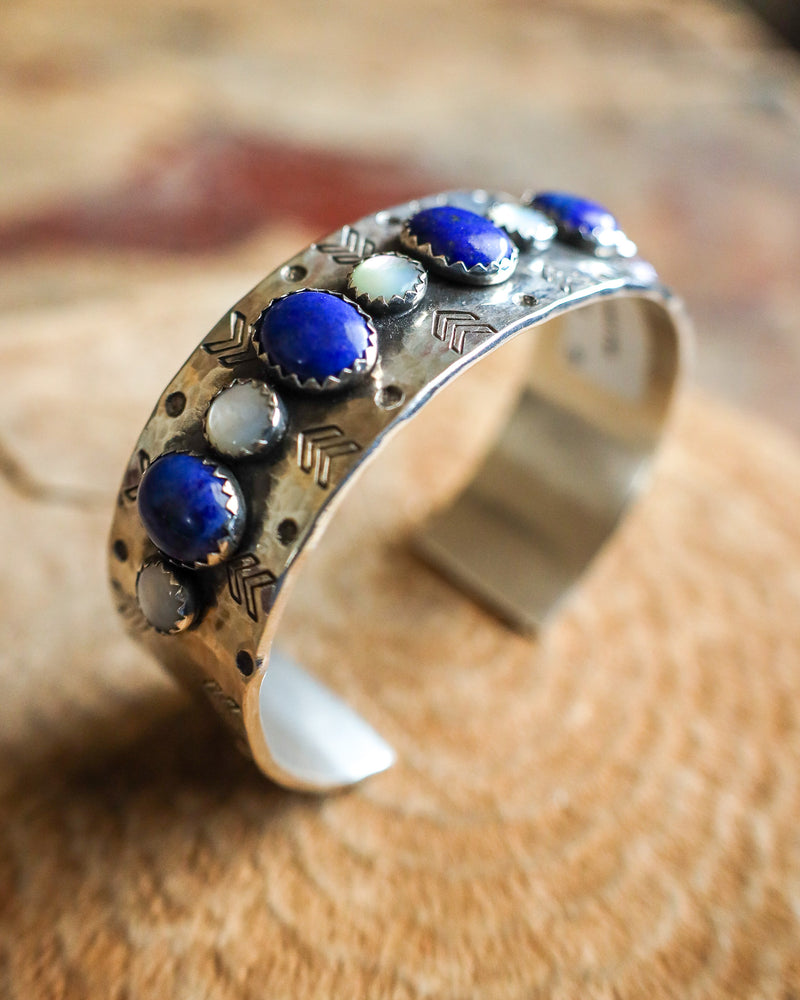 Richard Schmidt 5 Lapis Ovals 6 Mother Of Pearl Rounds Cuff 