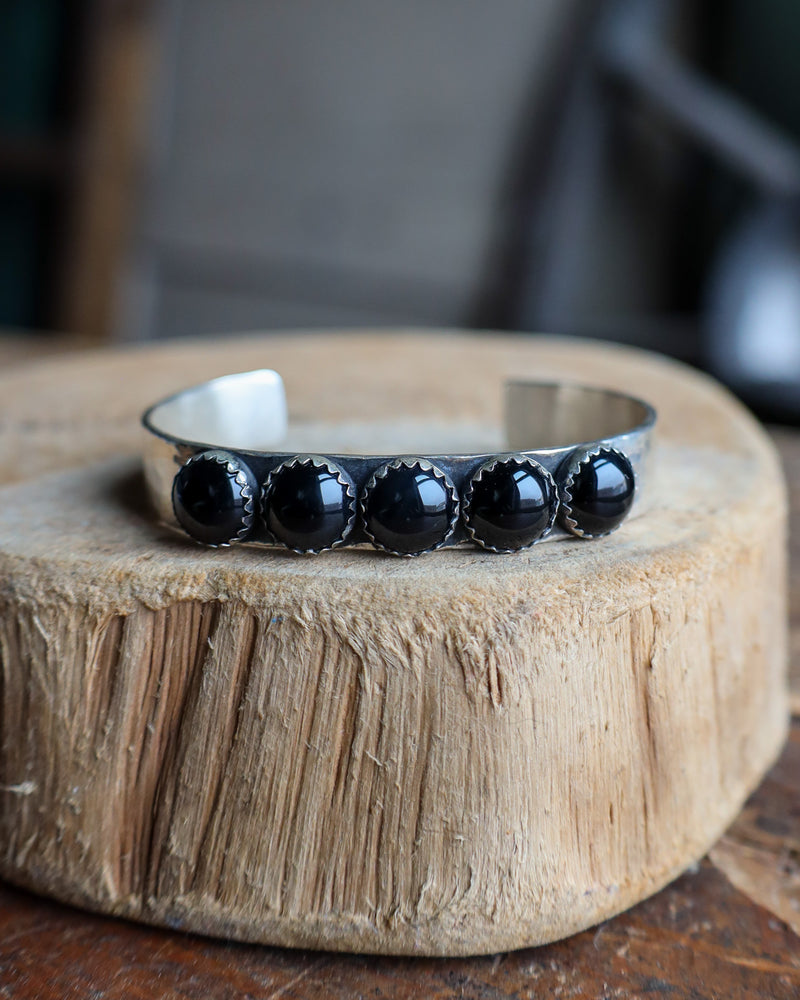 Richard Schmidt 5 Onyx Rounds 10MM Cuff